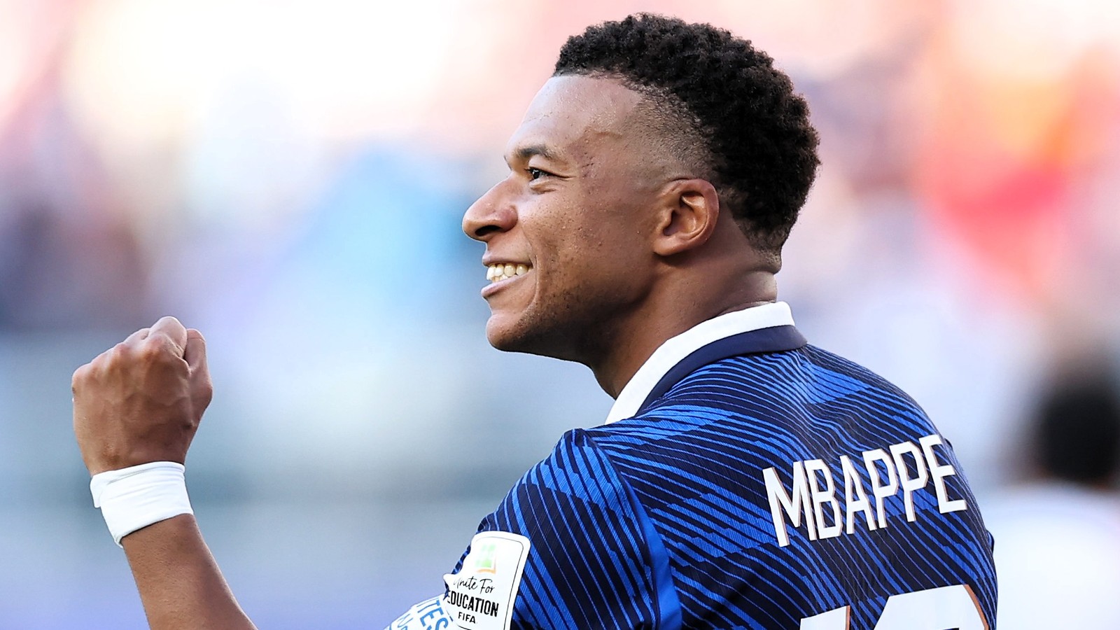 Mbappé agiganta su figura y Paraguay se quedó sin utopía