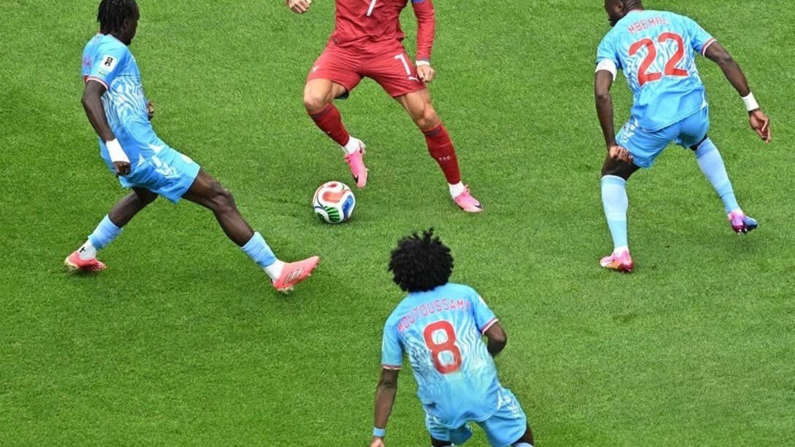 Nueva potencia que decepciona: el debut de Portugal