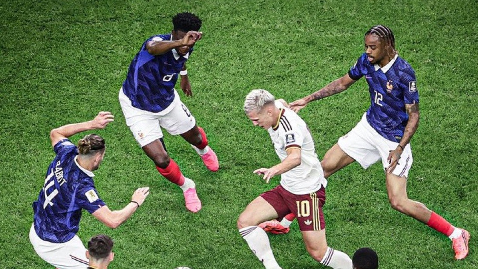 Superioridad absoluta: España finalista